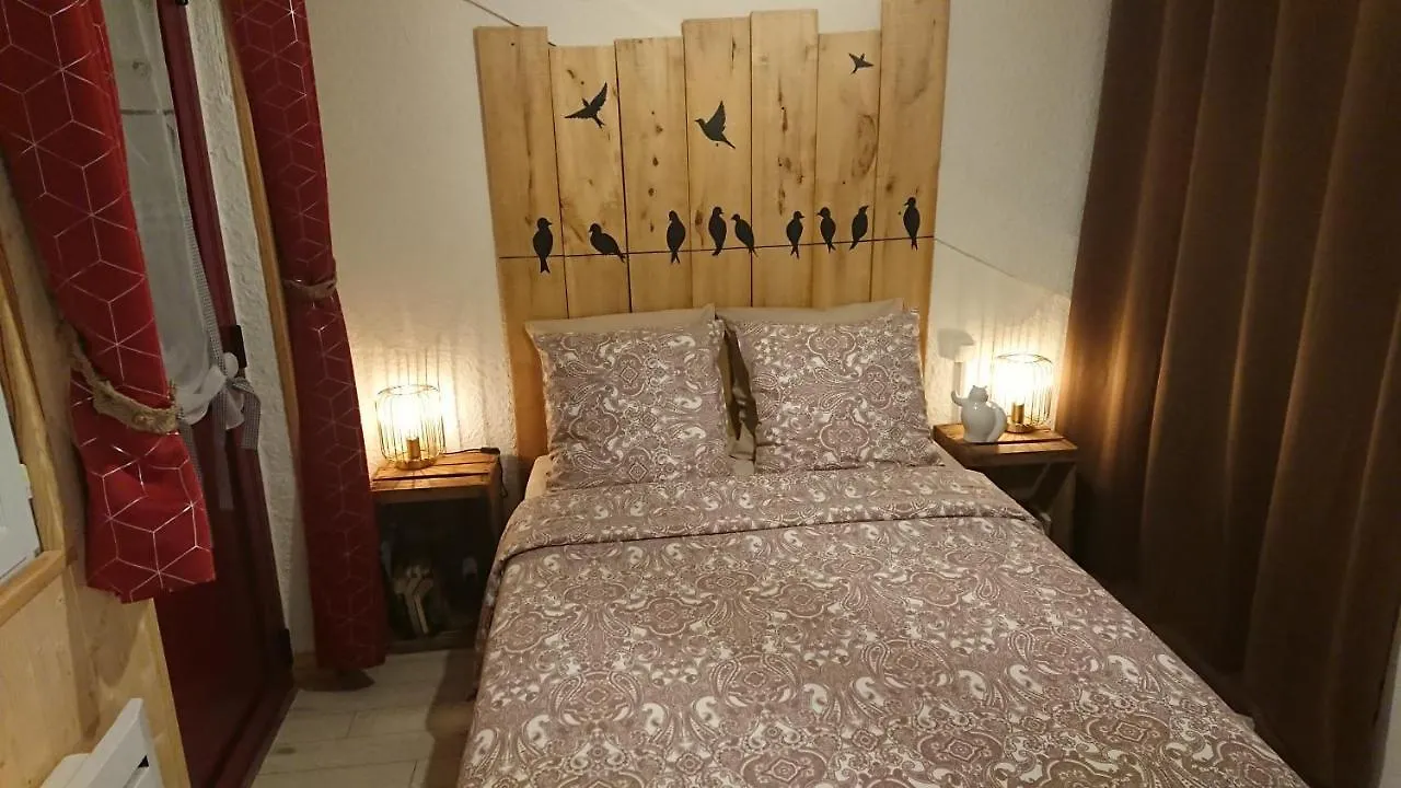 Gite Tout Confort 4 Personnes Besse-et-Saint-Anastaise Holiday home